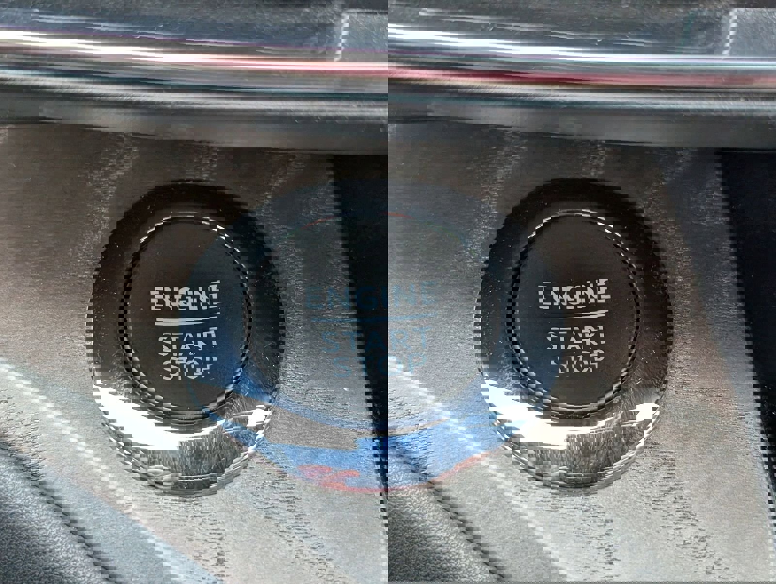 Used 2022 Ford Explorer Platinum w/ Equipment Group 601A image 29