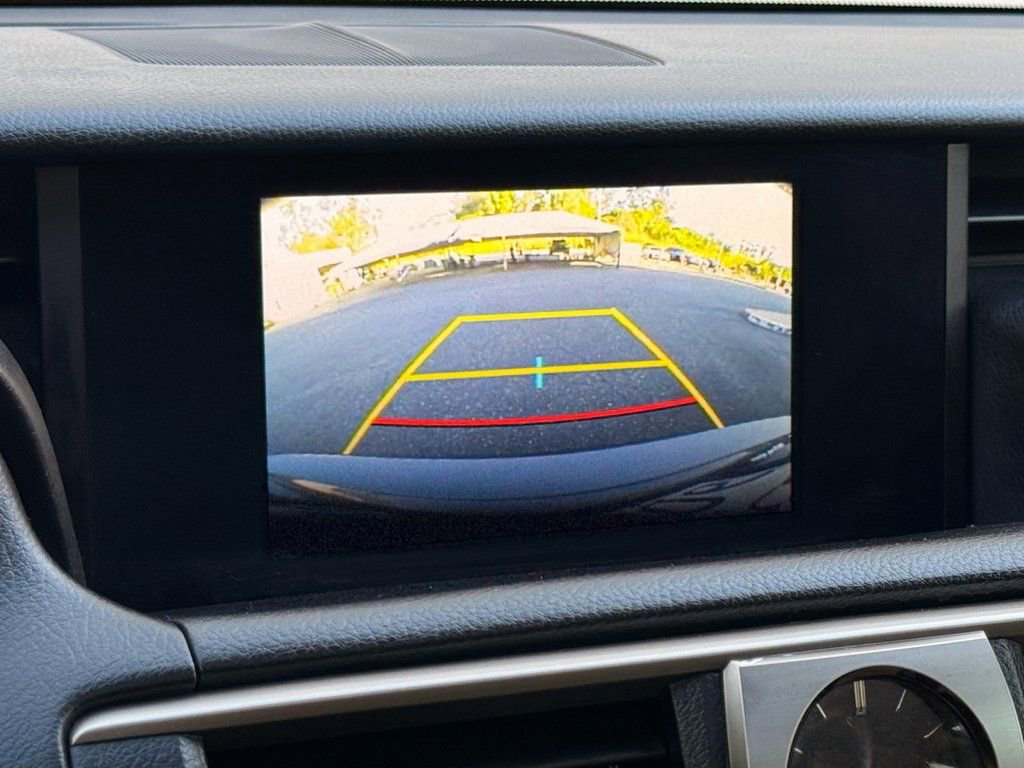 Used 2018 Lexus IS 300 AWD w/ Comfort Package image 14