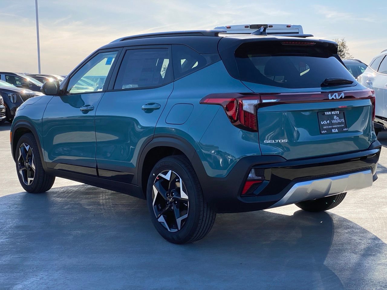 New 2026 Kia Seltos S FWD image 6
