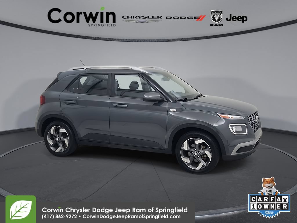 Used 2025 Hyundai Venue SEL FWD 360° Tour