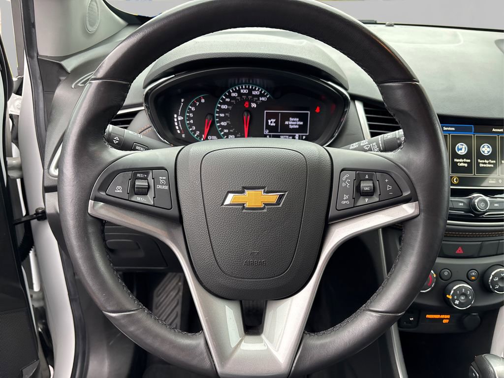 Used 2019 Chevrolet Trax LT w/ LT Convenience Package image 23