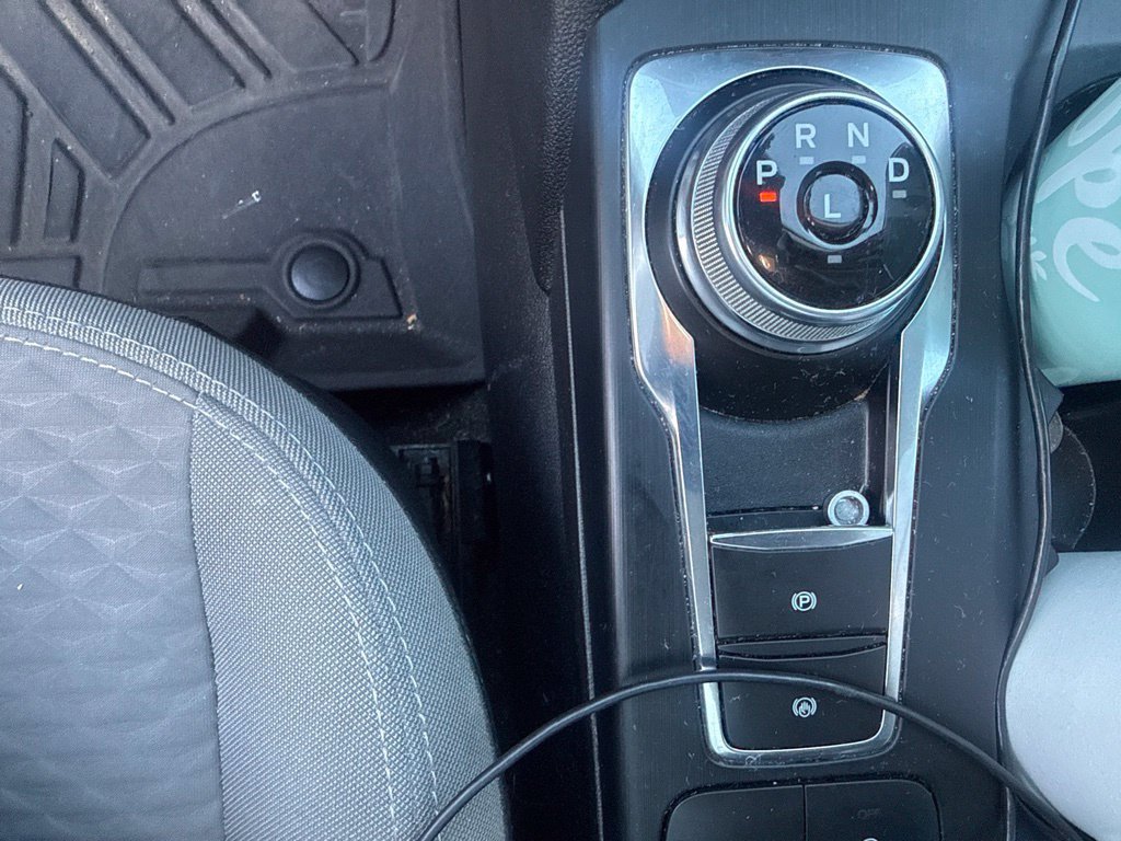 Used 2022 Ford Escape SE w/ SE Sport Appearance Package FWD image 22