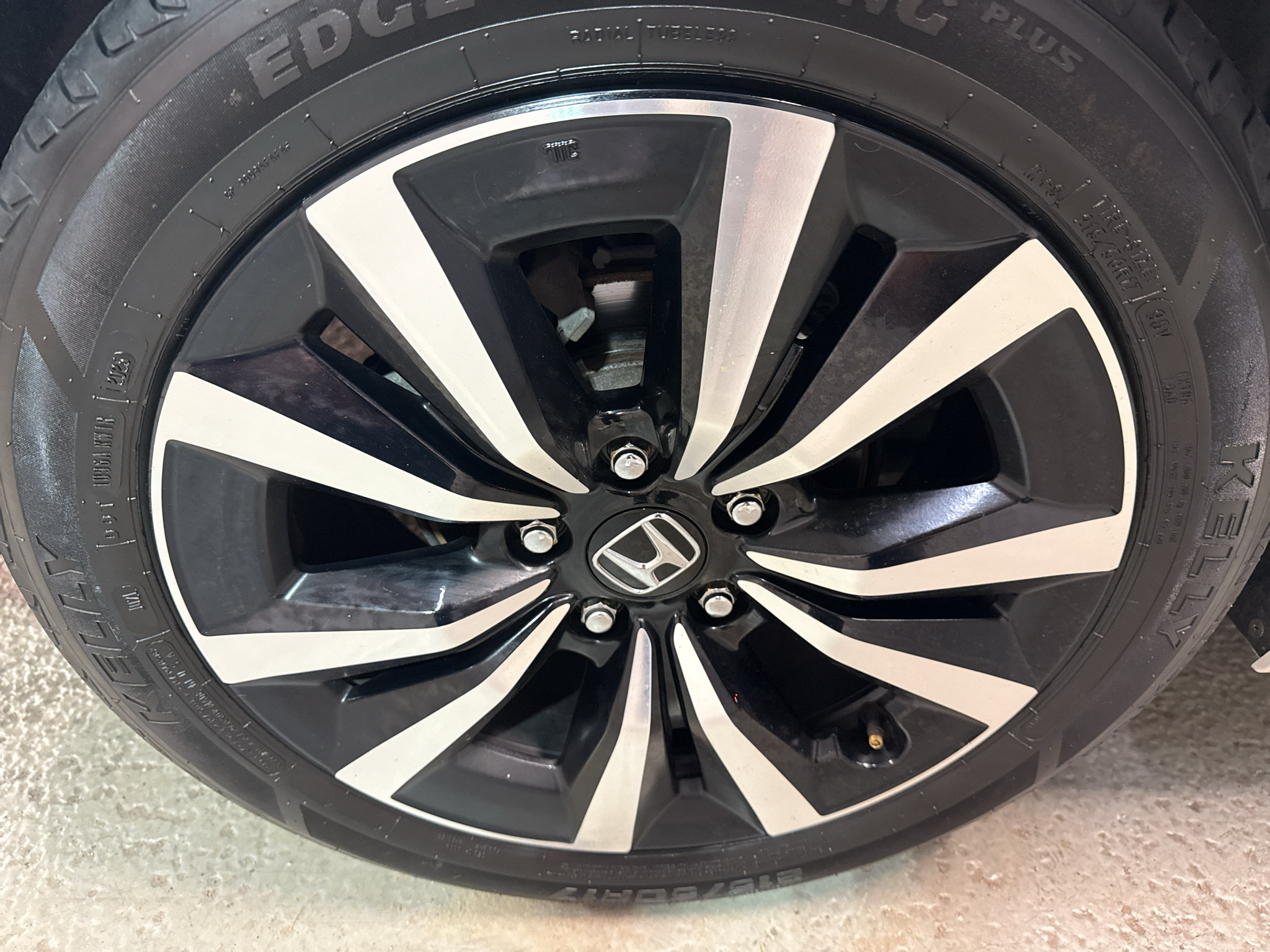 Used 2022 Honda Civic EX-L image 37