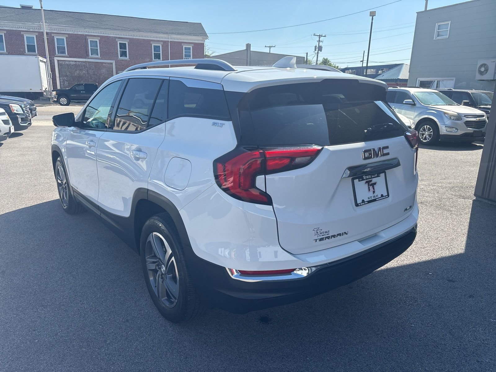 Used 2021 GMC Terrain SLT AWD/4WD image 3