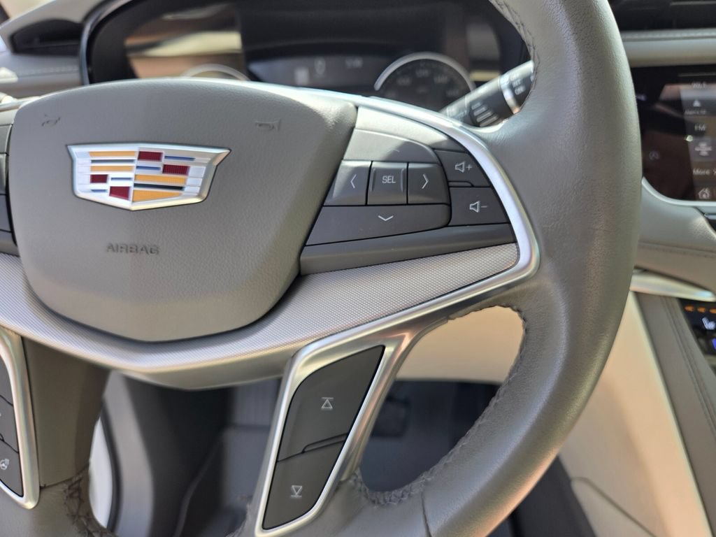 Used 2024 Cadillac XT5 Premium Luxury FWD image 33