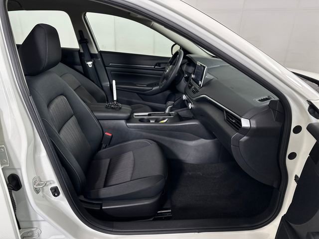 Used 2025 Nissan Altima 2.5 S image 28