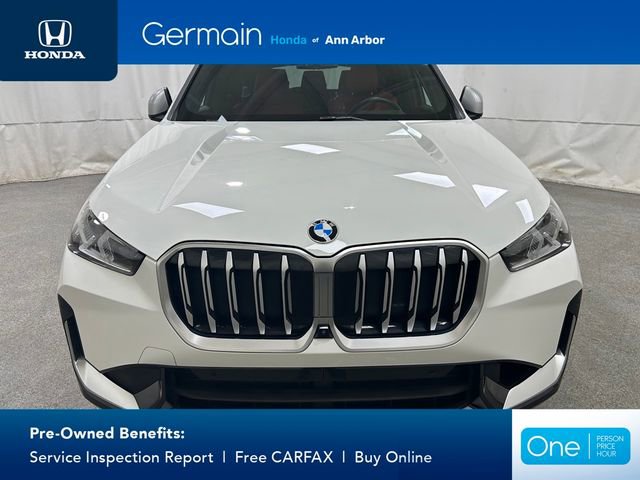 Used 2023 BMW X1 xDrive28i w/ Premium Package AWD/4WD image 3