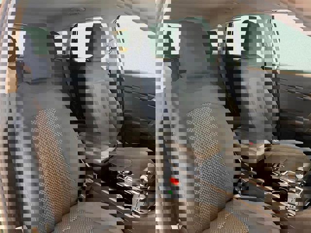 Used 2025 Kia Sportage LX image 15