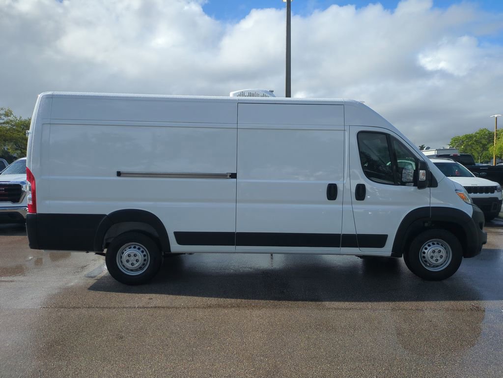 Used 2025 RAM ProMaster 3500 w/ Convenience Group image 5