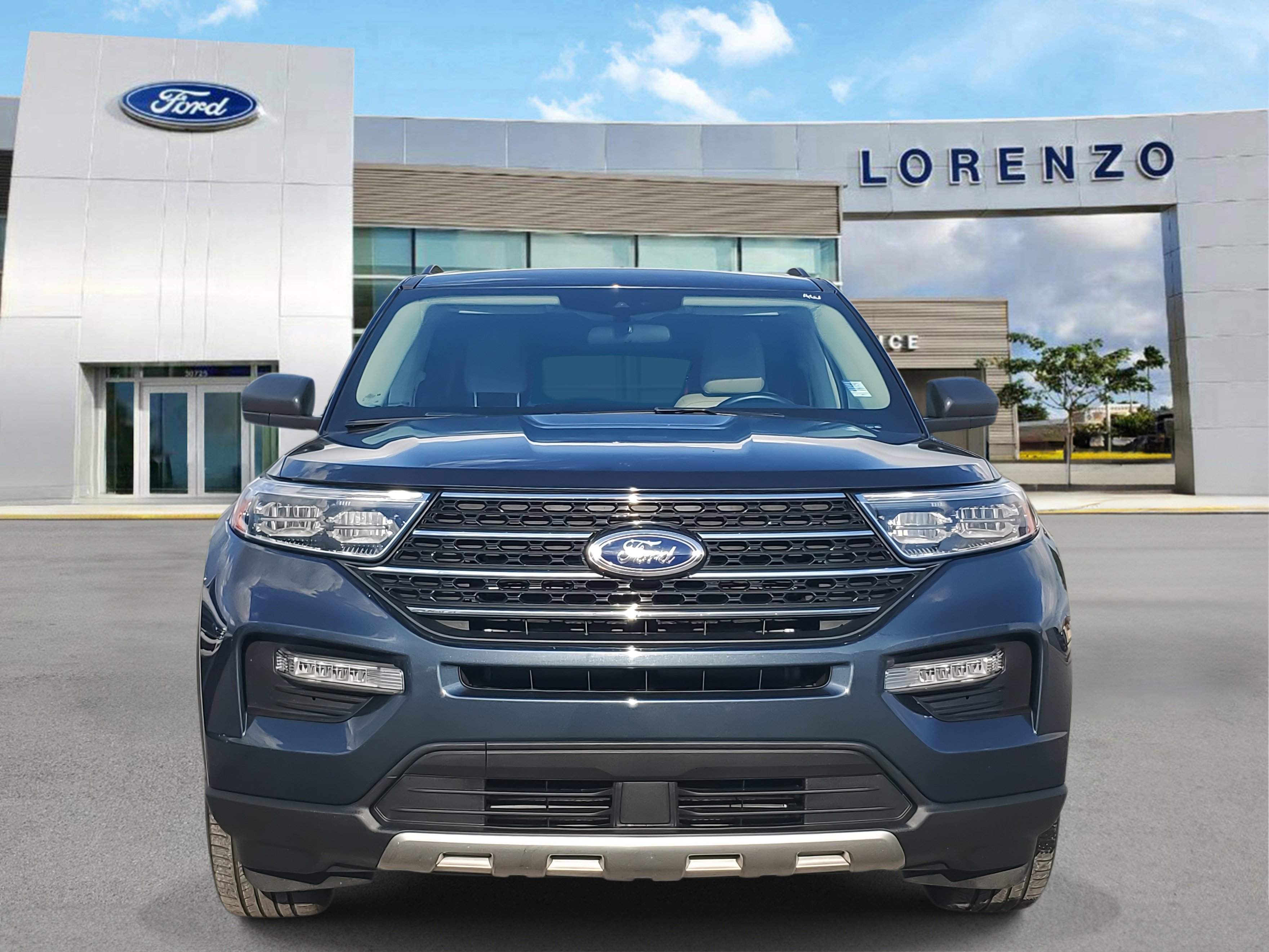 Certified 2024 Ford Explorer XLT w/ Equipment Group 202A image 2