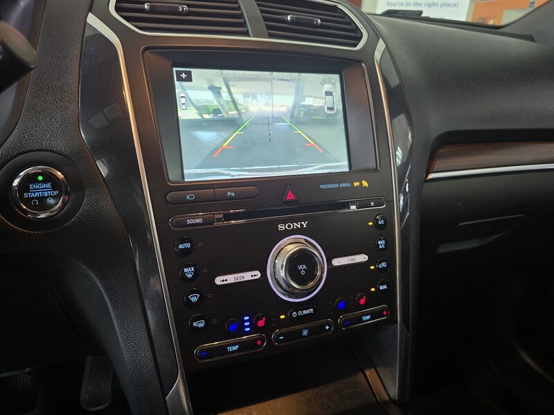 Used 2018 Ford Explorer Limited AWD/4WD image 26