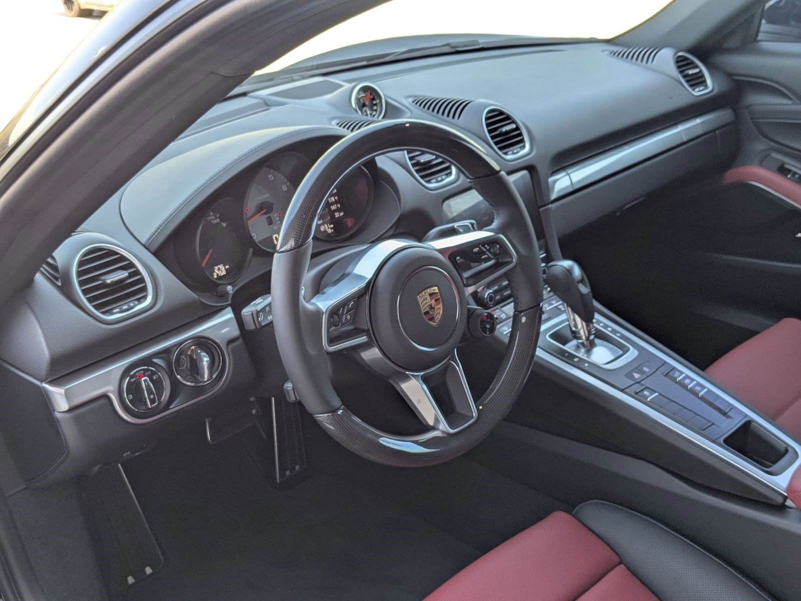 Certified 2025 Porsche 718 Cayman S video 4