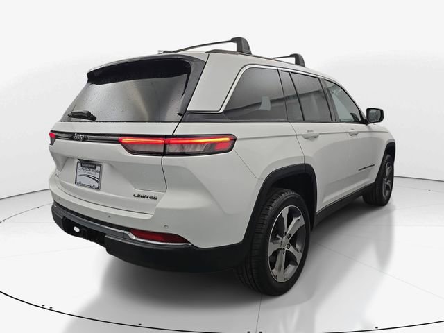 Used 2023 Jeep Grand Cherokee Limited image 9