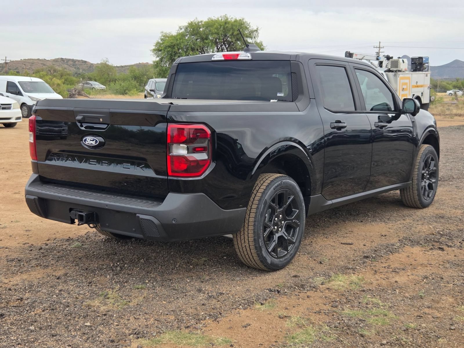 New 2026 Ford Maverick Lariat w/ Black Appearance Package AWD/4WD image 5