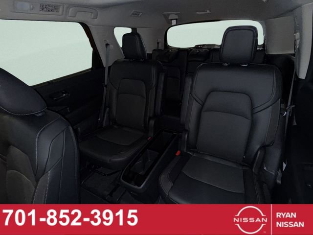 New 2026 Nissan Pathfinder SL image 39