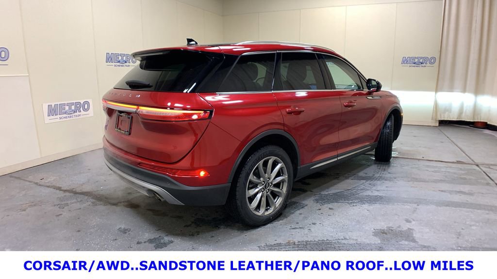 Used 2020 Lincoln Corsair AWD w/ Premium Package image 3
