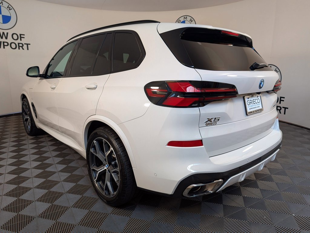 New 2026 BMW X5 xDrive50e w/ M Sport Package image 8