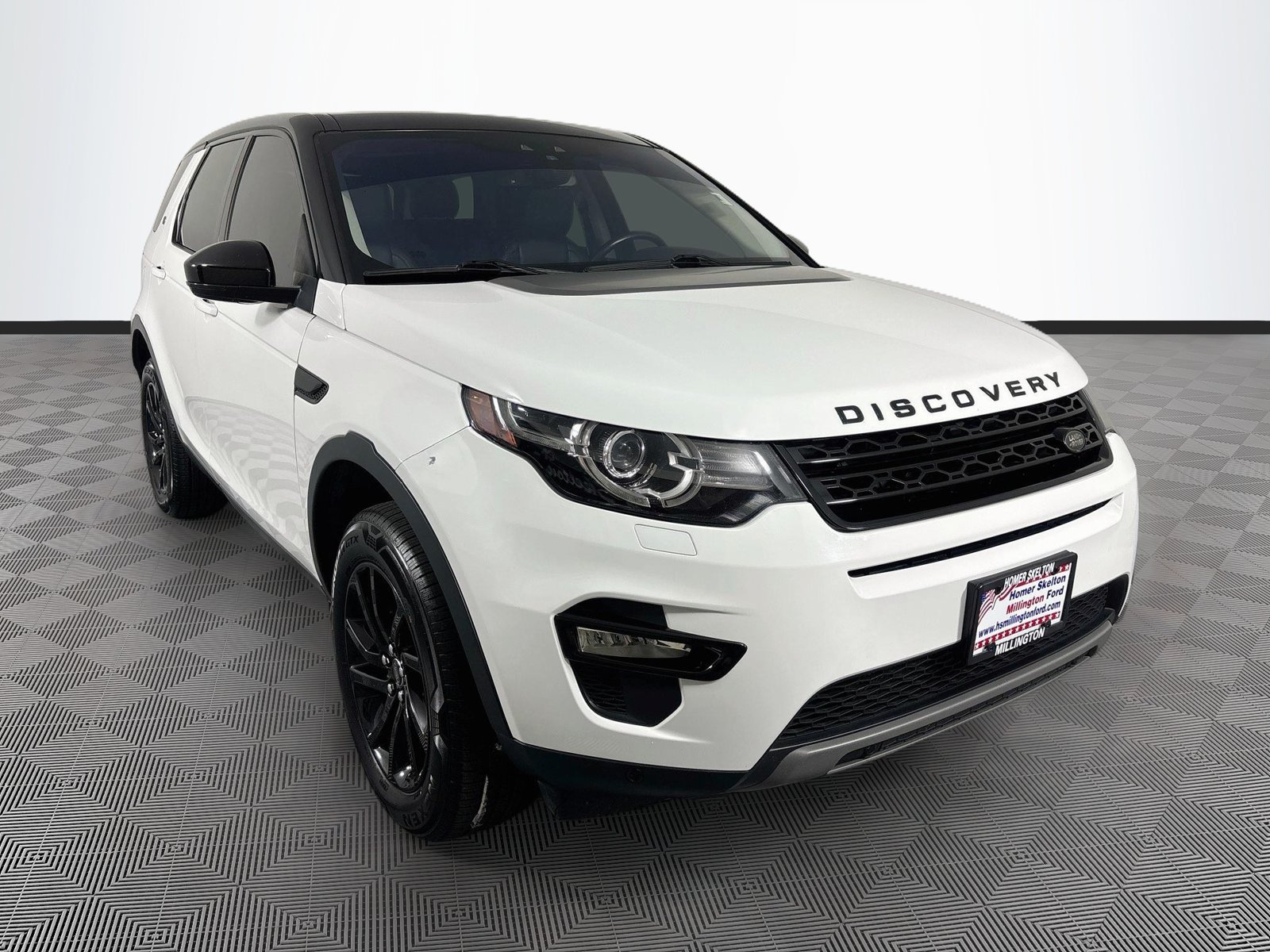 Used 2017 Land Rover Discovery Sport HSE AWD/4WD image 1