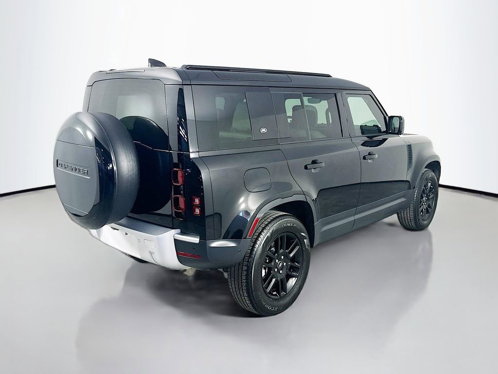 Used 2024 Land Rover Defender 110 S AWD/4WD image 7
