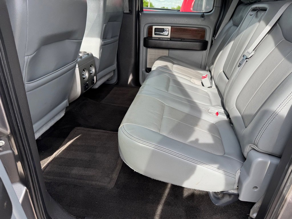 Used 2014 Ford F150 Lariat w/ Equipment Group 502A Luxury AWD/4WD image 24