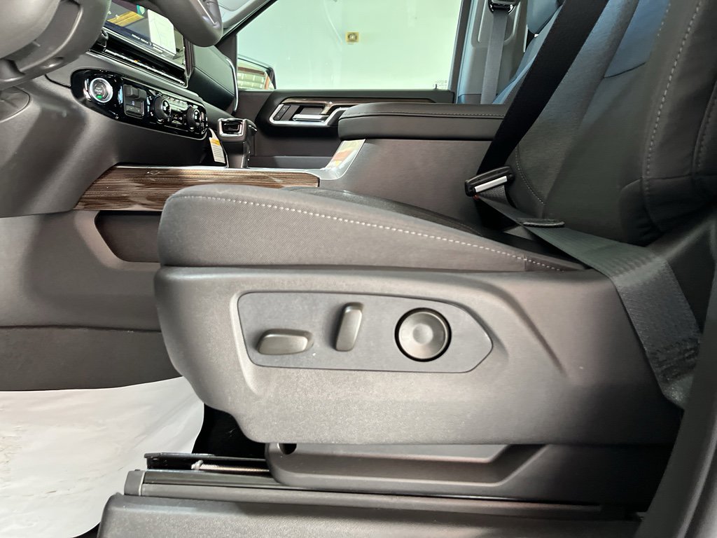 New 2026 Chevrolet Silverado 1500 LT Trail Boss w/ Convenience Package II AWD/4WD image 24