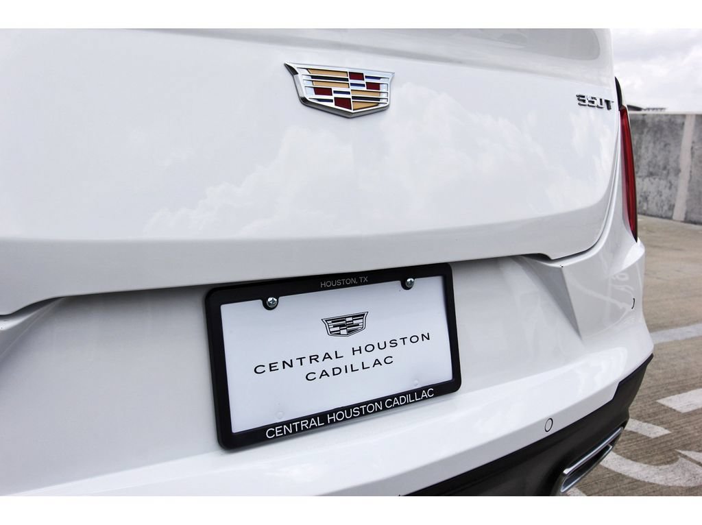 Certified 2026 Cadillac CT4 Premium Luxury RWD image 30
