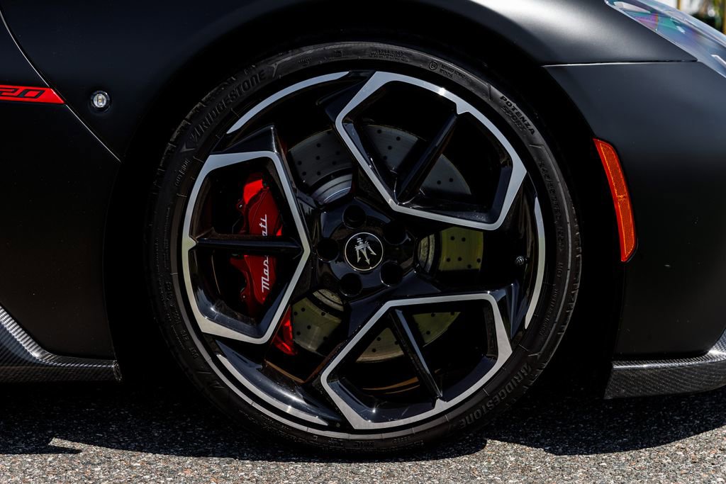 Used 2023 Maserati MC20 Spyder image 33