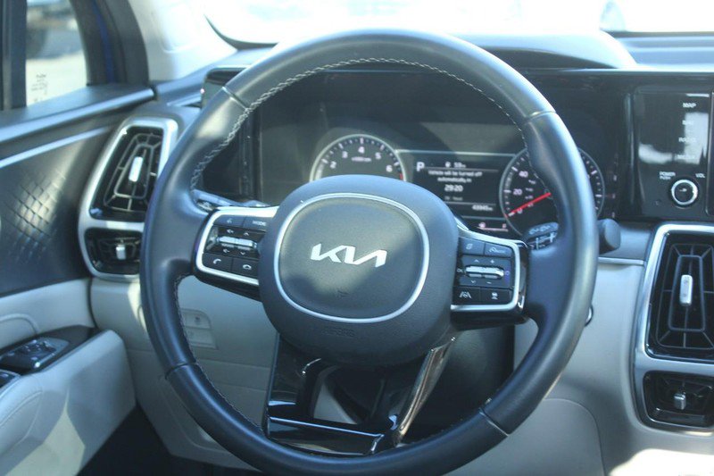 Used 2022 Kia Sorento SX image 14