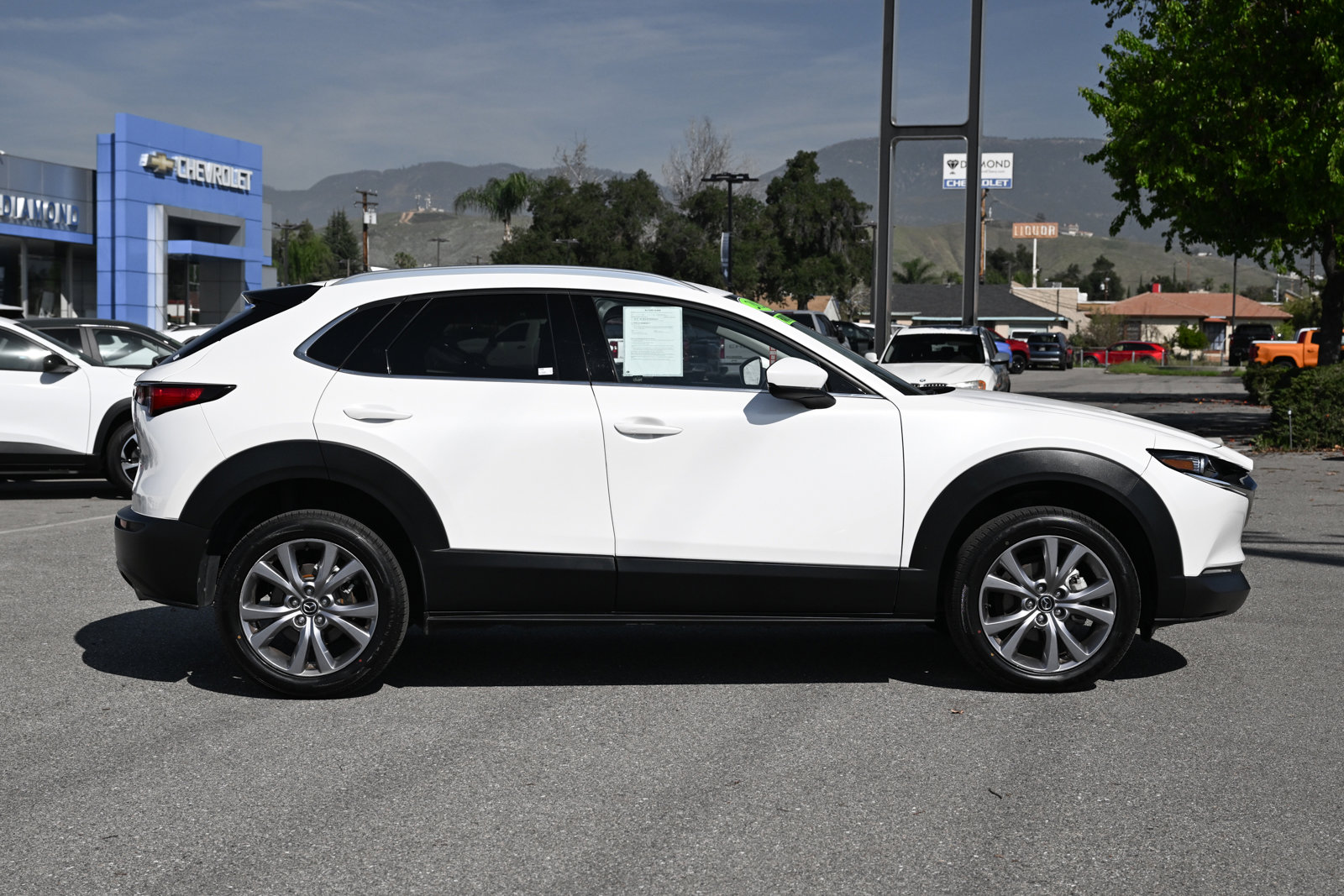 Used 2021 MAZDA CX-30 AWD 2.5 S w/ Premium Package image 3