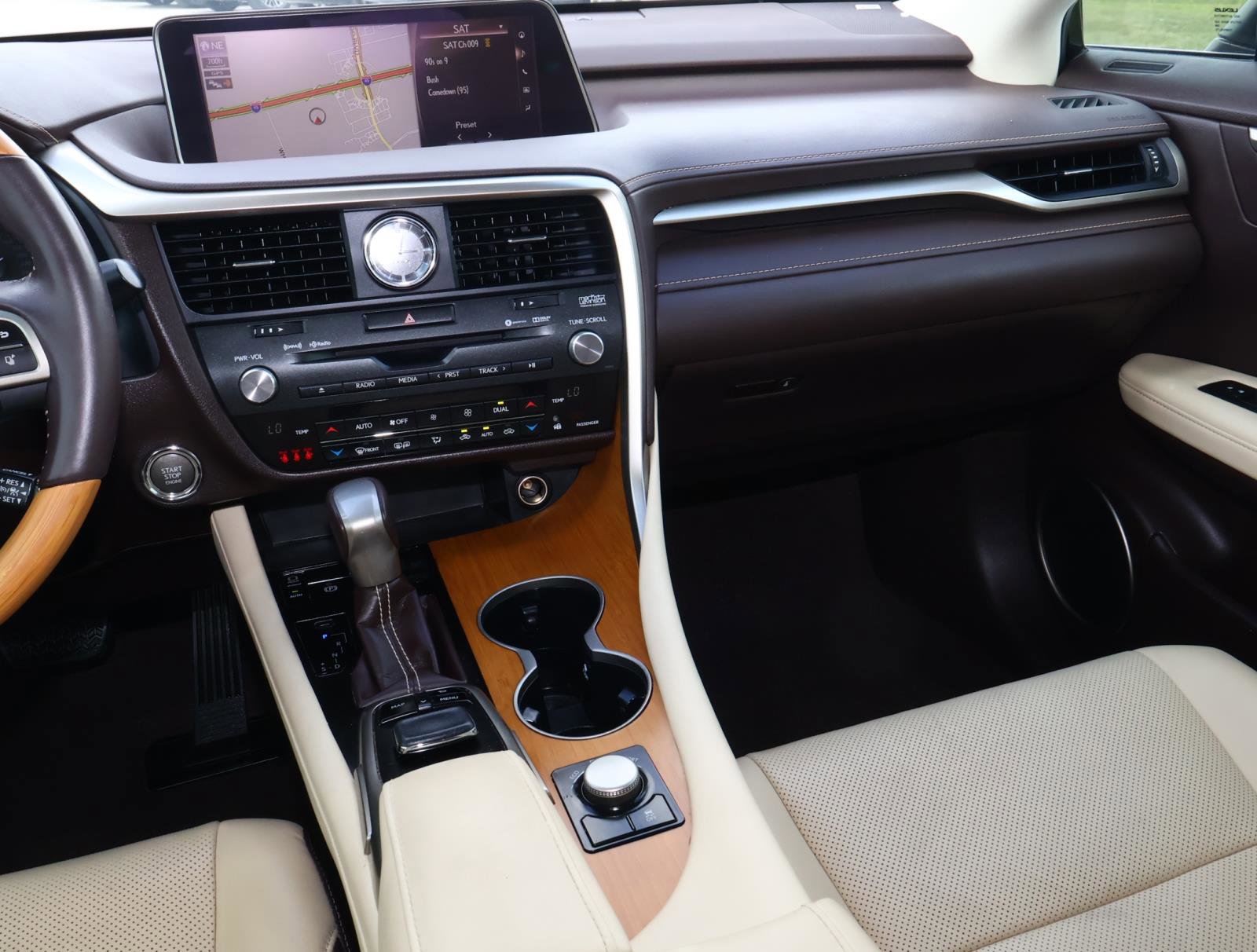 Used 2018 Lexus RX 350 FWD w/ Premium Package image 11