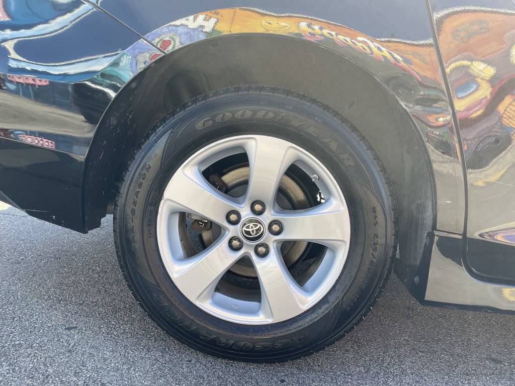 Used 2020 Toyota Sienna LE w/ LE Preferred Package FWD image 12