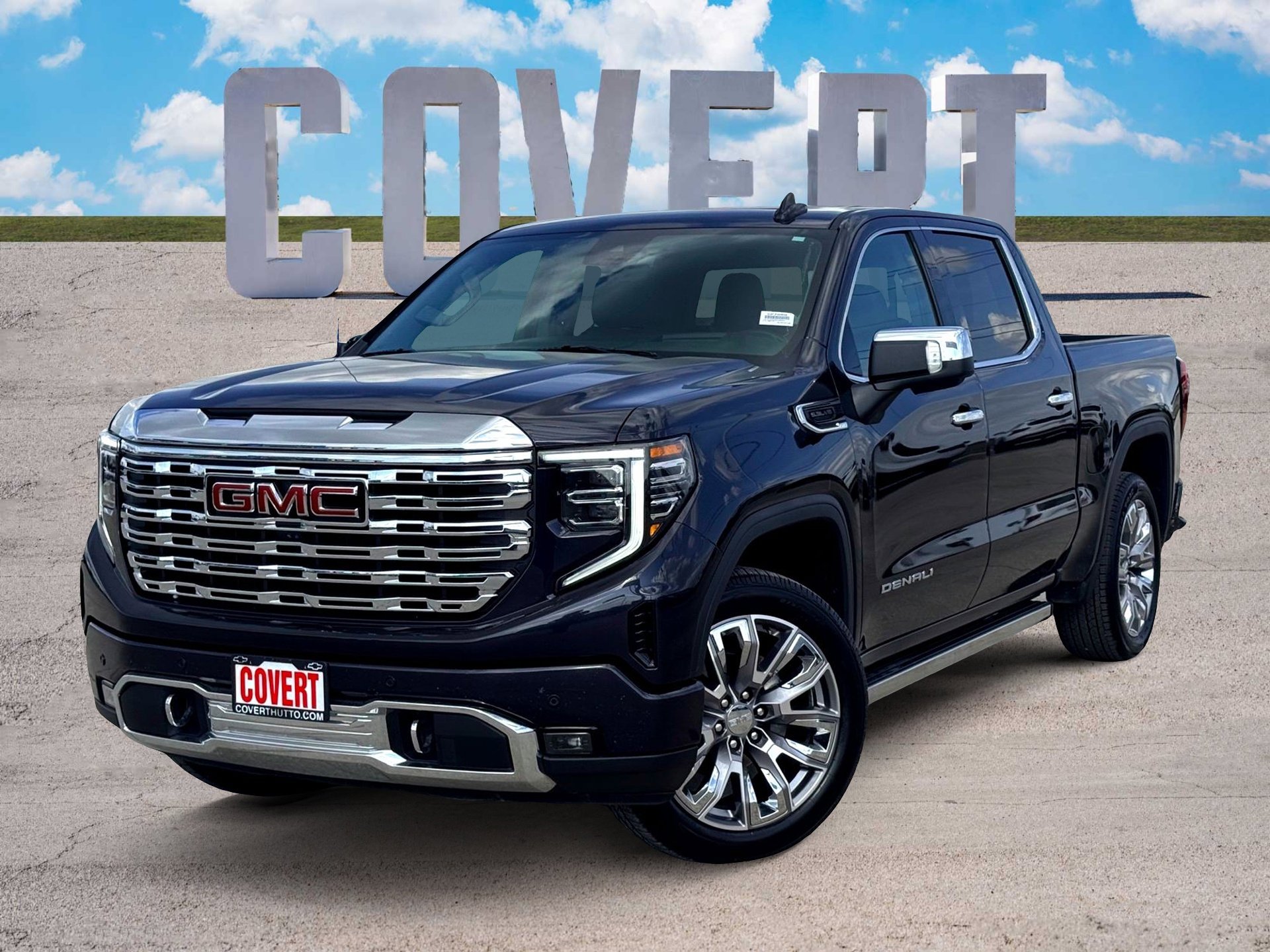 Used 2024 GMC Sierra 1500 Denali w/ Denali Reserve Package AWD/4WD image 1