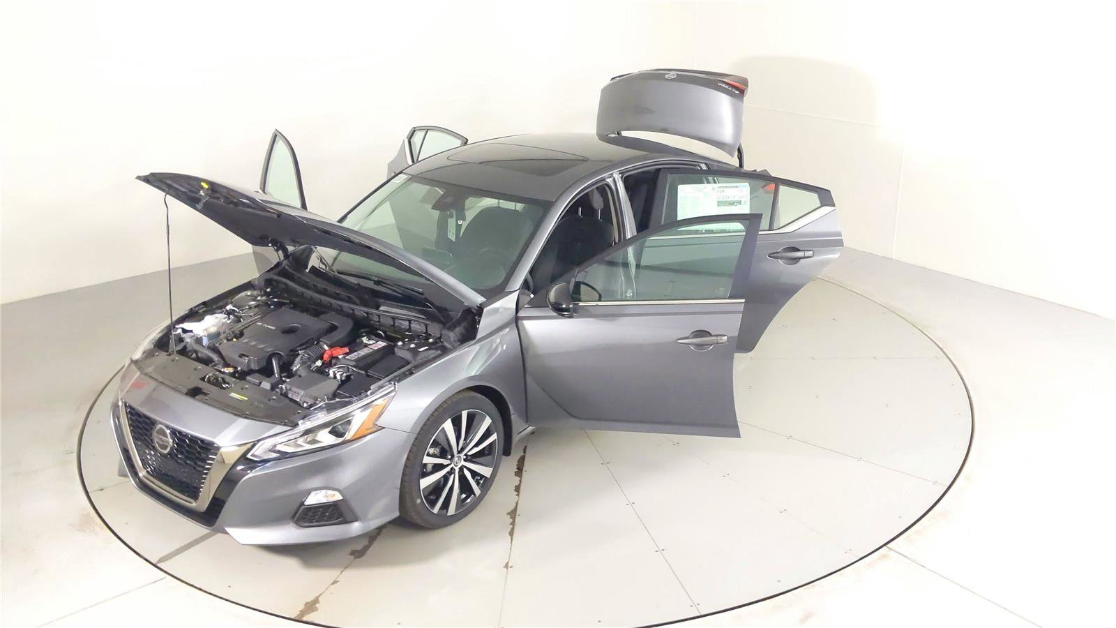 Used 2022 Nissan Altima 2.0 SR image 16