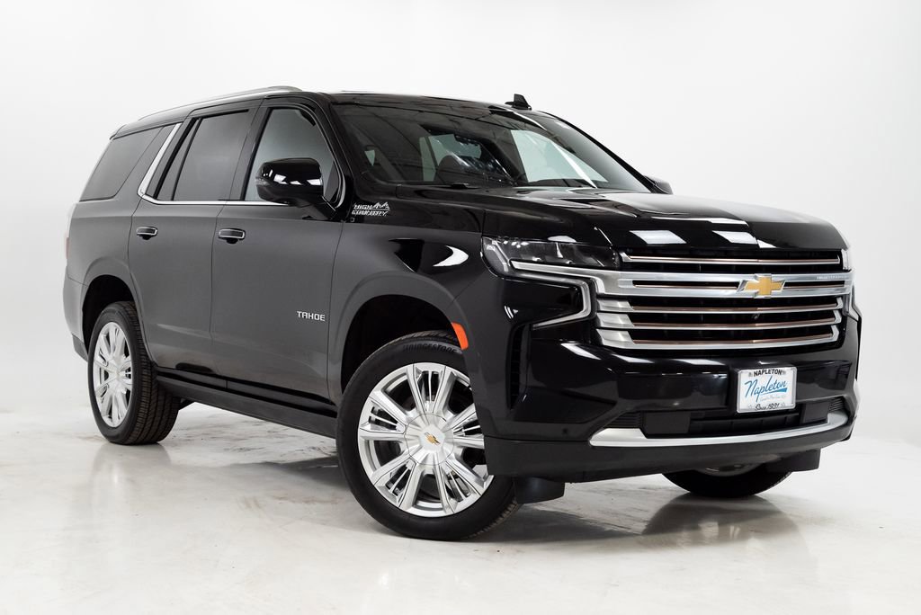 Used 2024 Chevrolet Tahoe High Country AWD/4WD image 7