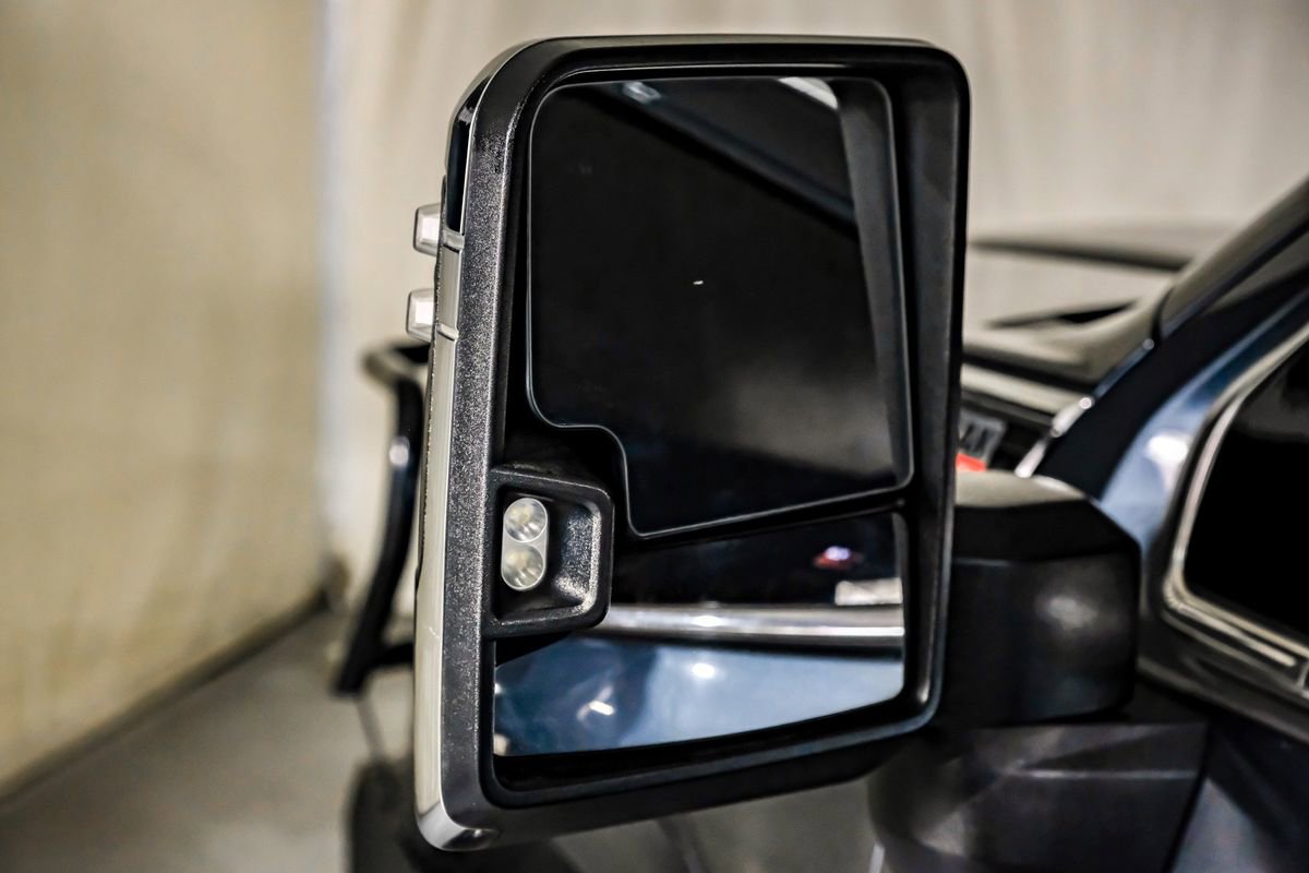 Used 2020 GMC Sierra 3500 Denali w/ Denali Ultimate Package image 37