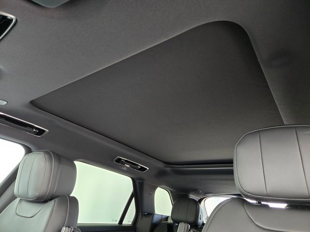 New 2026 Land Rover Range Rover Sport SE AWD/4WD image 9