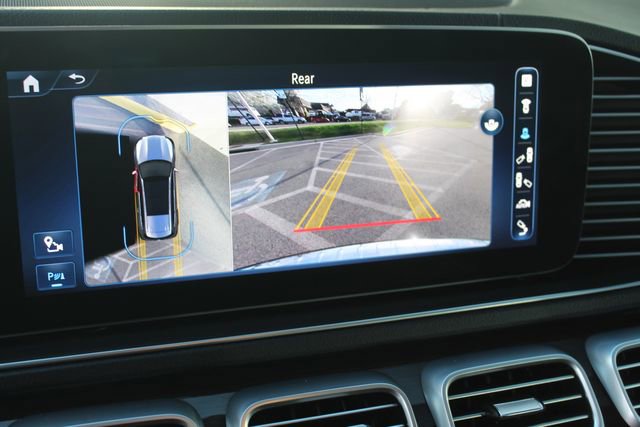 Used 2024 Mercedes-Benz GLS 450 4MATIC image 21