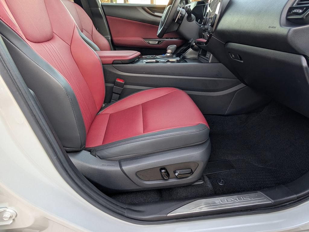 Used 2022 Lexus NX 250 FWD w/ Towing Package (2000 Lbs) image 21