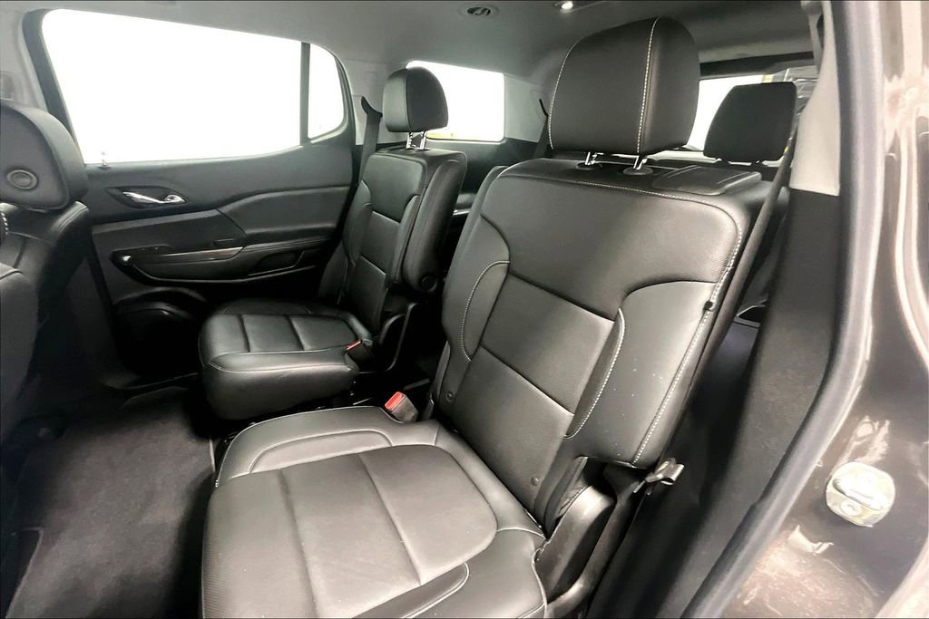 Used 2020 GMC Acadia SLT w/ Premium Package image 26