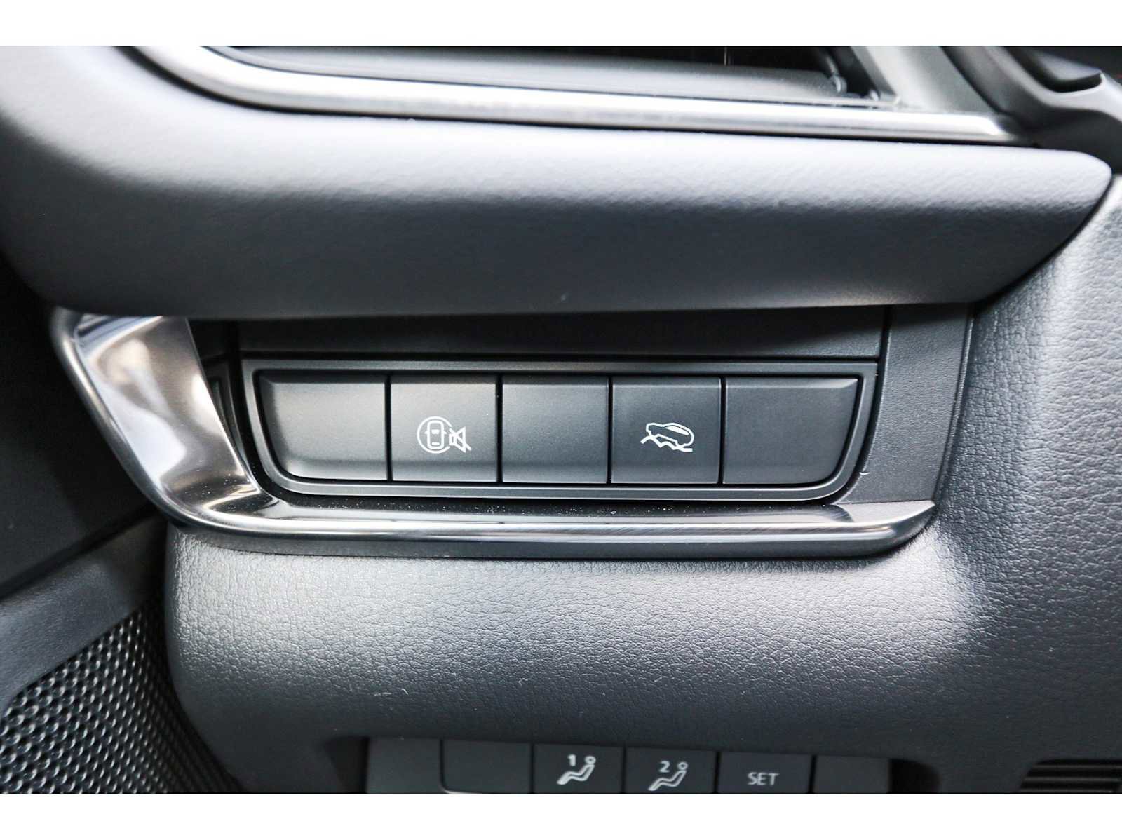 Certified 2025 MAZDA CX-30 AWD 2.5 S w/ Preferred Package image 19