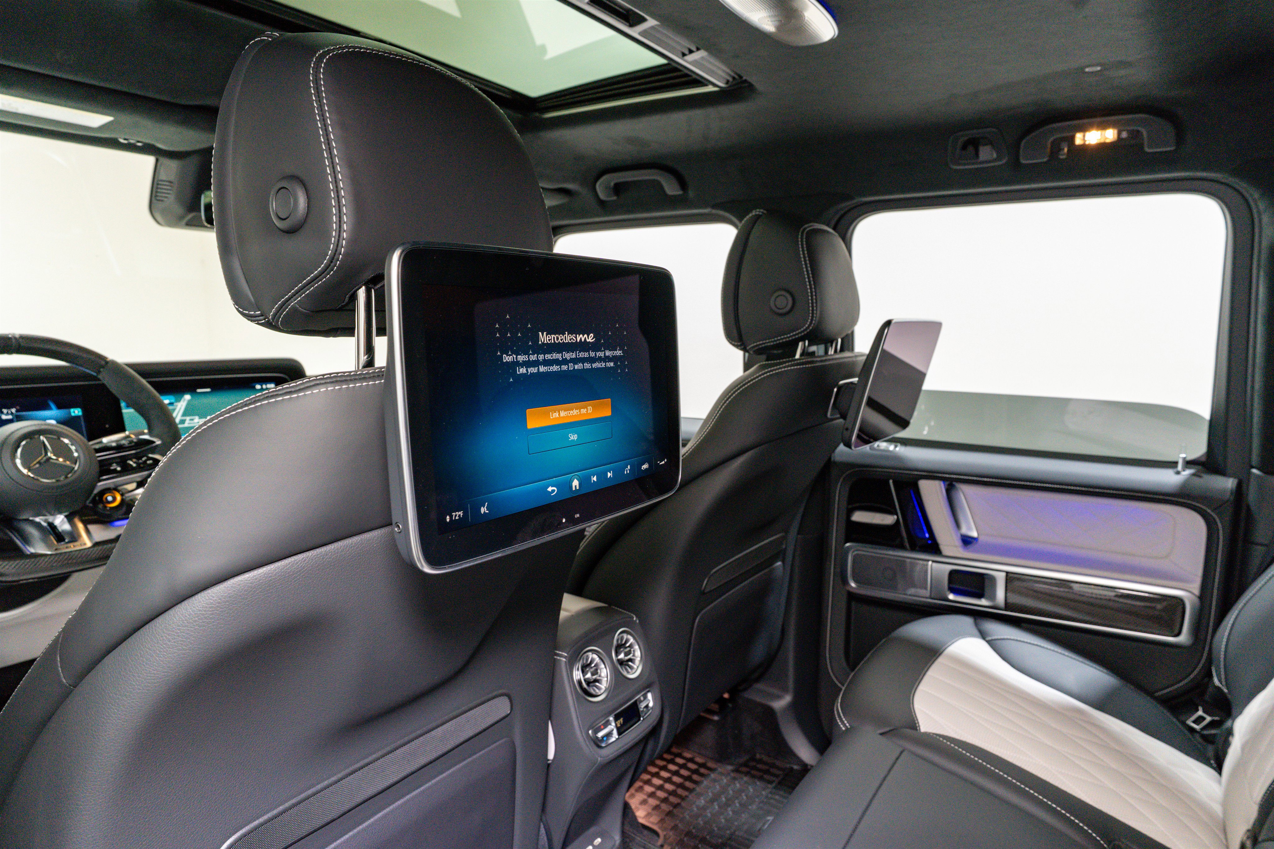 Used 2025 Mercedes-Benz G 63 AMG AMG G 63 image 38