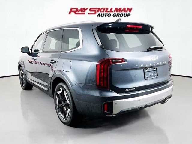 Used 2023 Kia Telluride S image 5