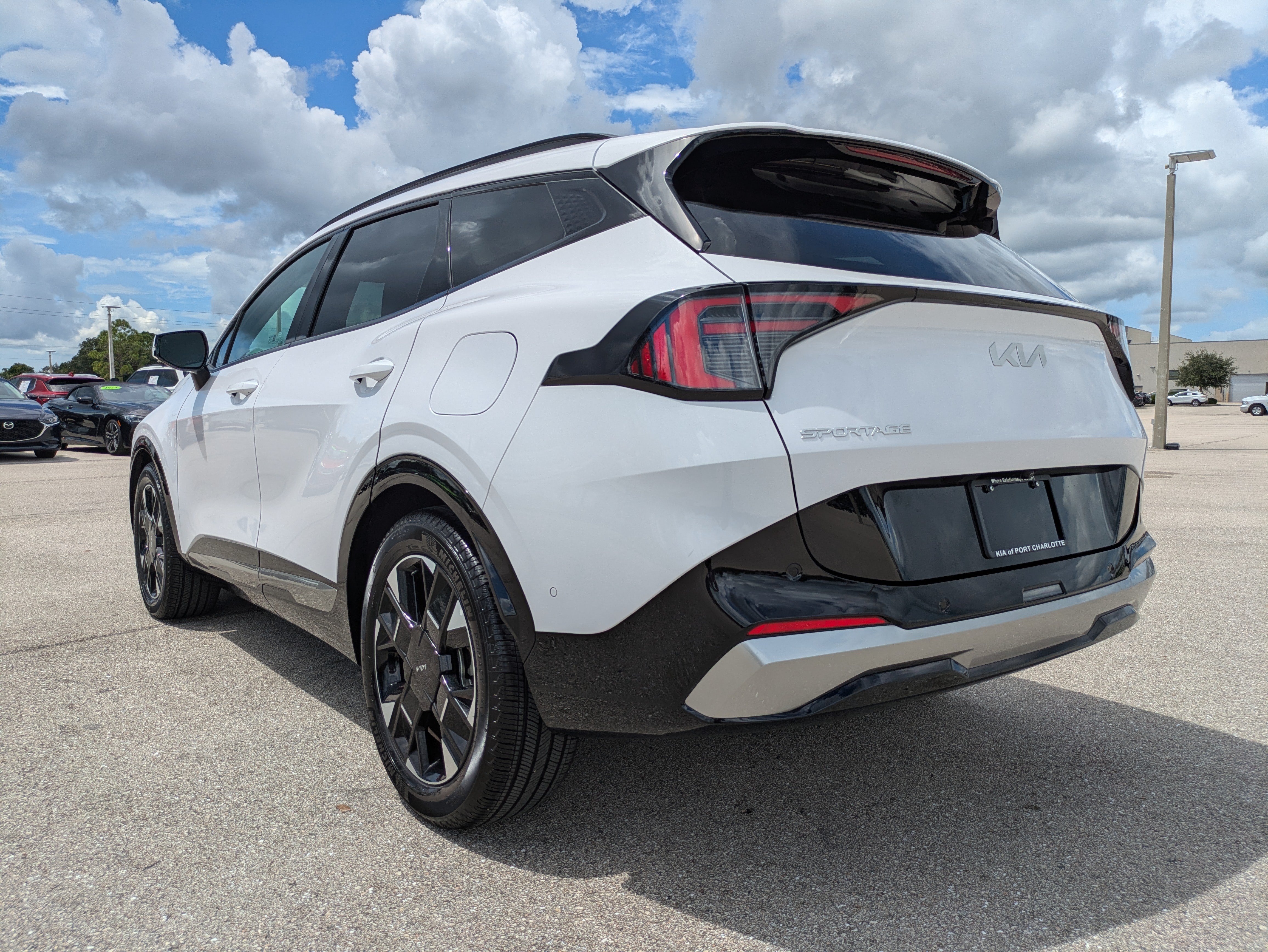 Certified 2026 Kia Sportage SX FWD image 6