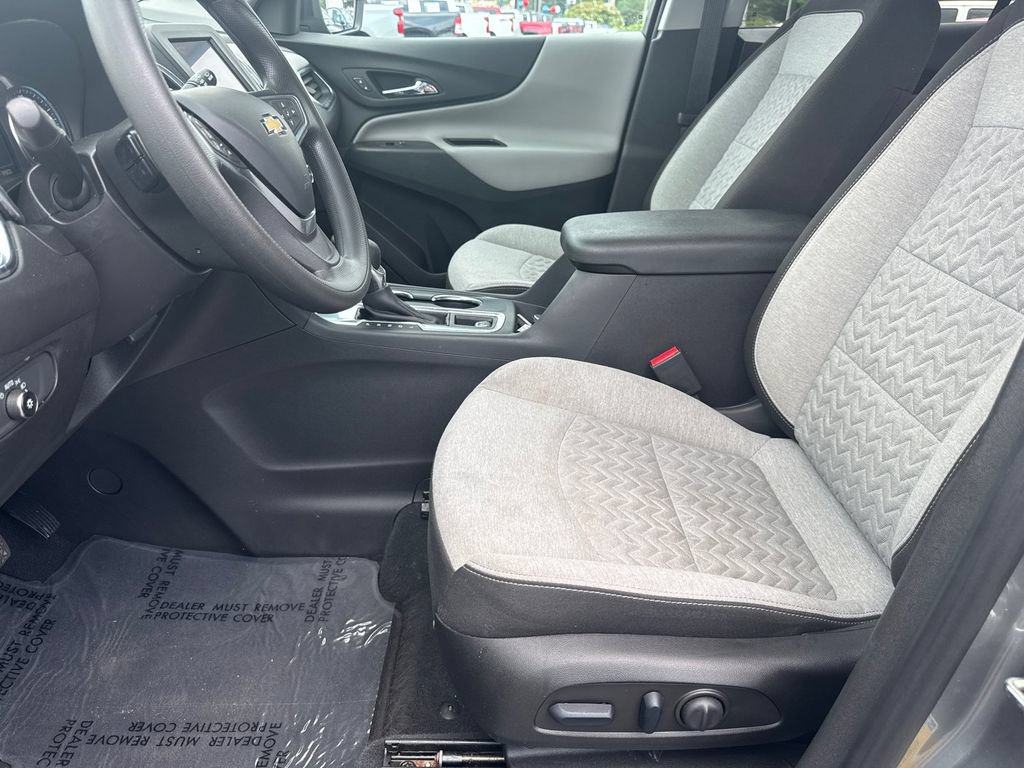 Used 2023 Chevrolet Equinox LT FWD image 10
