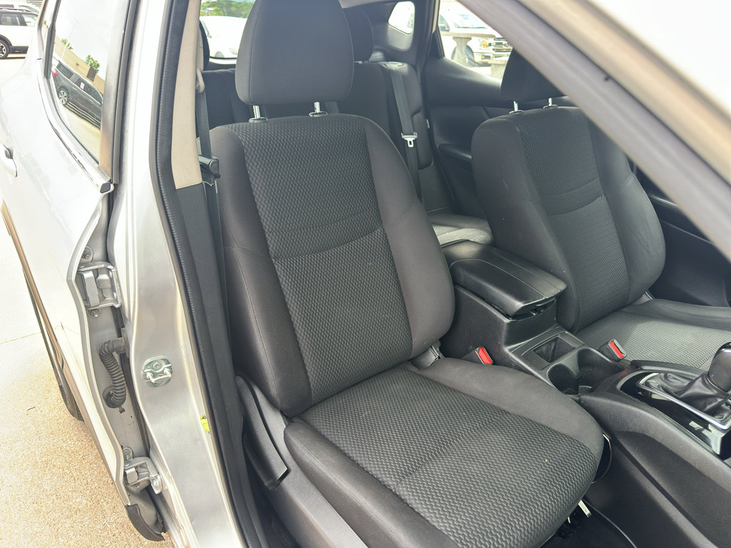 Used 2020 Nissan Rogue Sport S FWD image 28