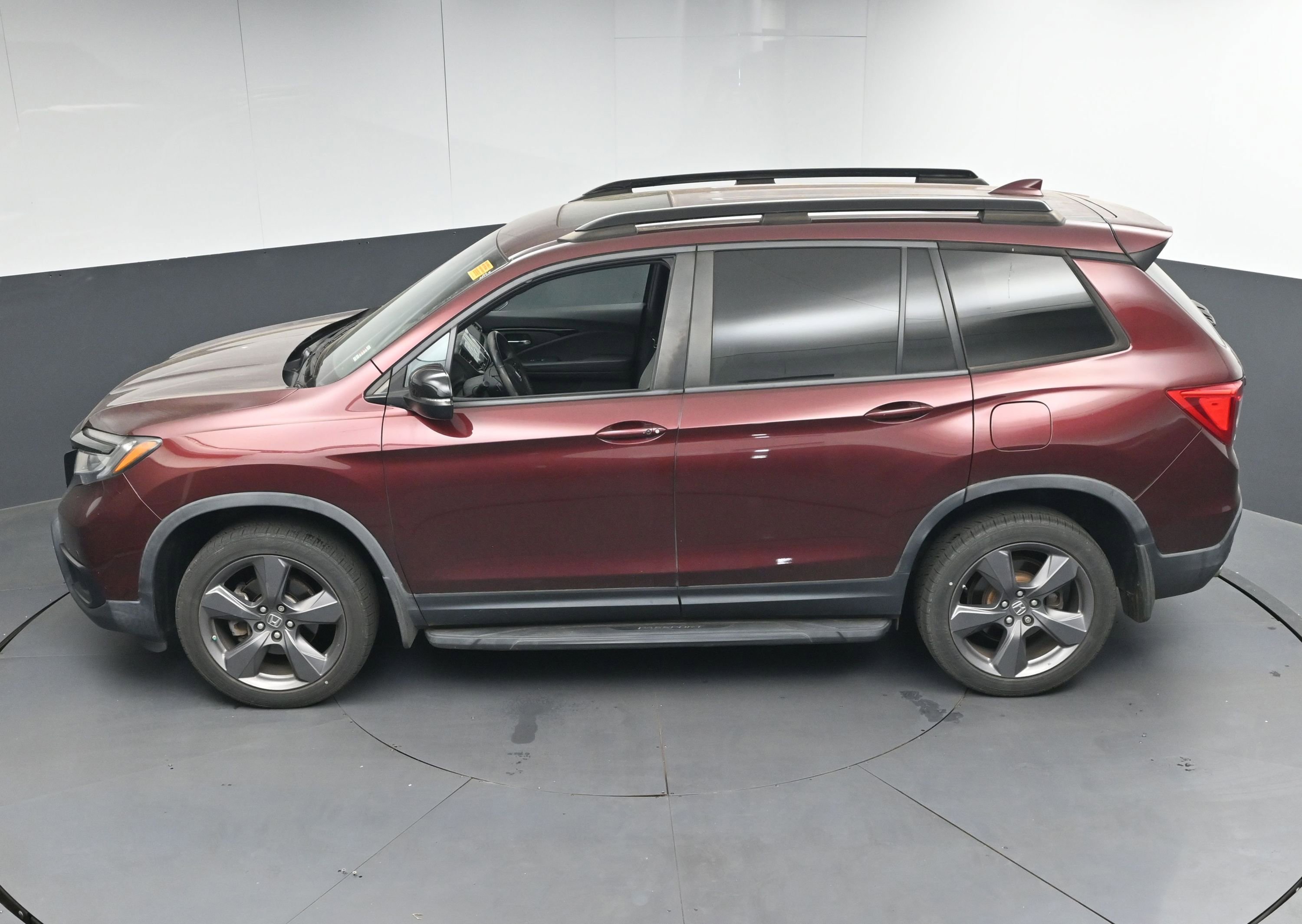 Used 2020 Honda Passport Touring image 37