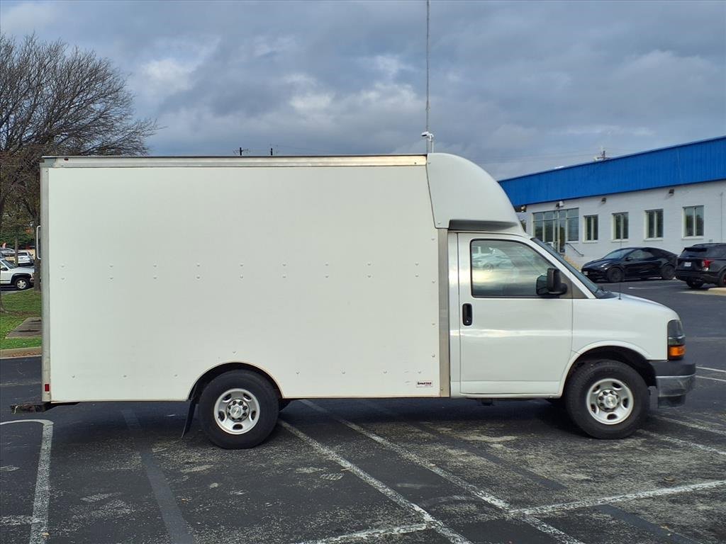Used 2021 Chevrolet Express 3500 Work Van w/ Power Convenience Package image 4
