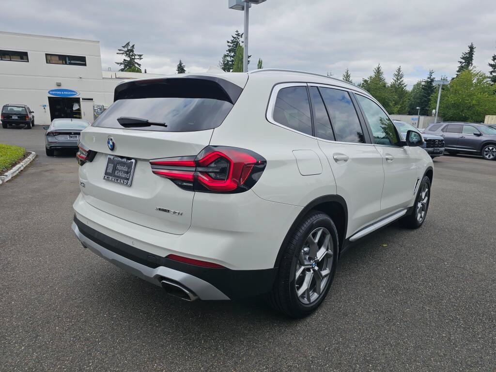 Used 2024 BMW X3 xDrive30i AWD/4WD image 8