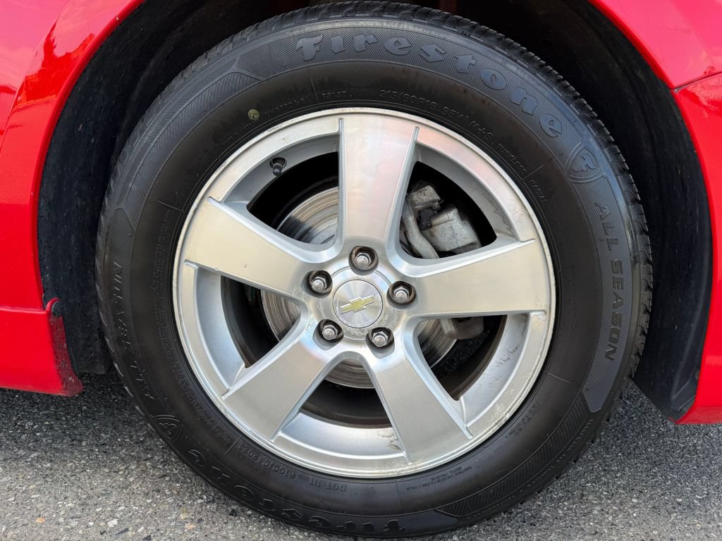 Used 2014 Chevrolet Cruze LT w/ RS Package FWD image 9