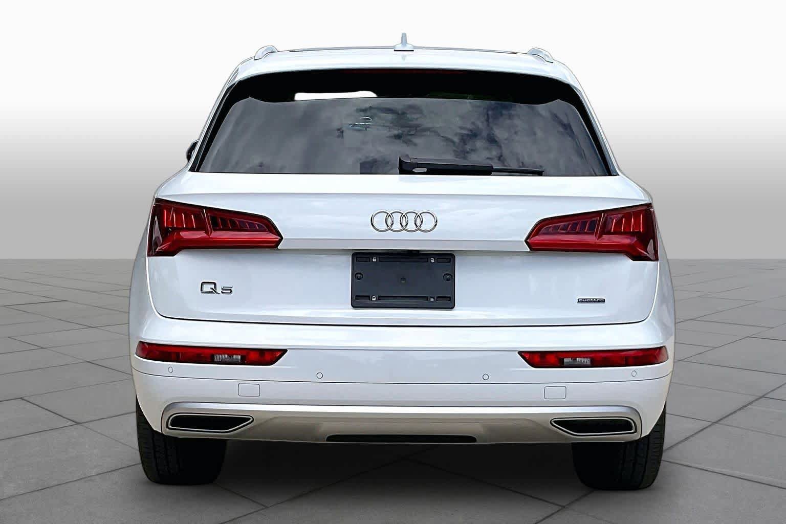 Used 2019 Audi Q5 Prestige w/ Prestige Package image 5